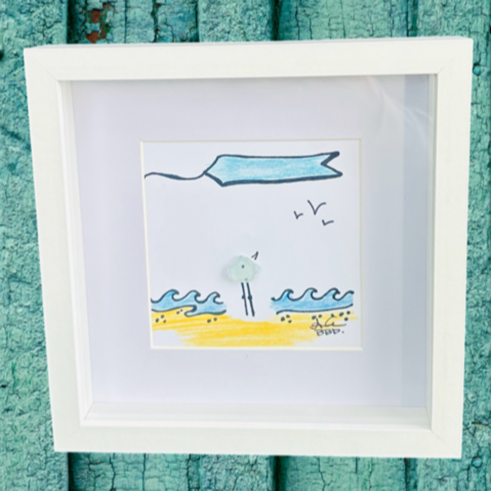 Blank_Banner_Flying_over_Bird_on_Beach_MINI