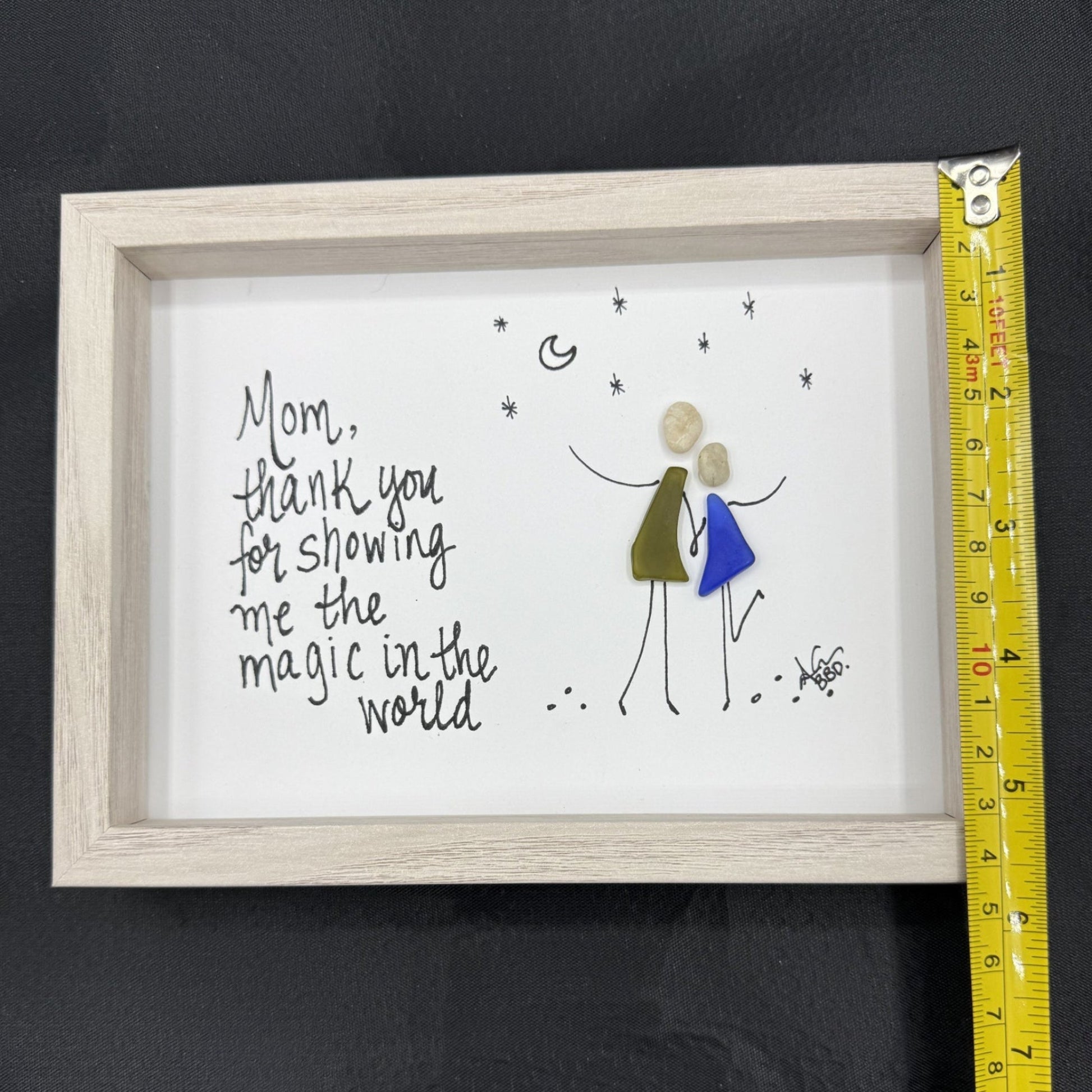 5x7 Ruler vertical shortside on black satin