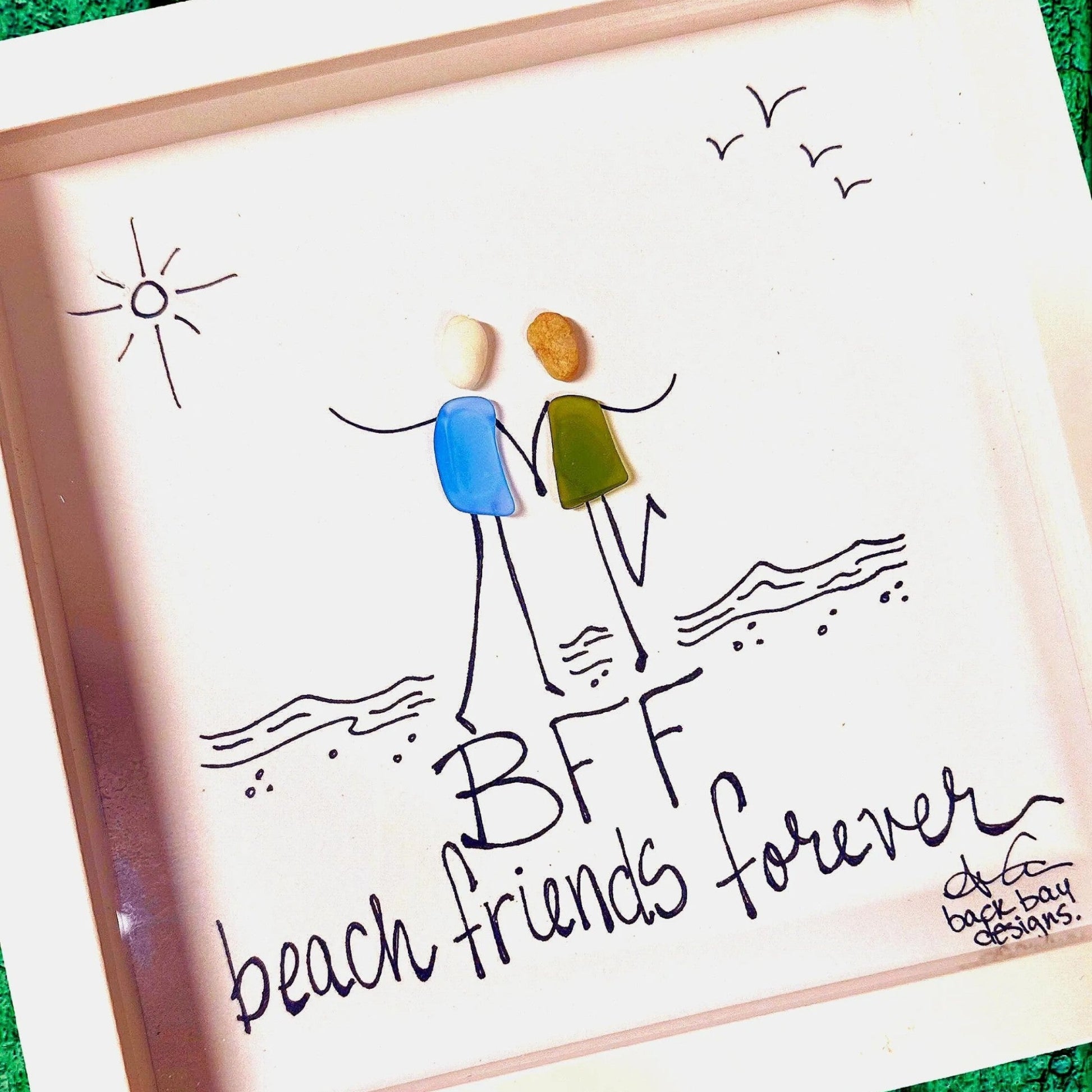 BFF beach friends 8in sea glass art bright close 