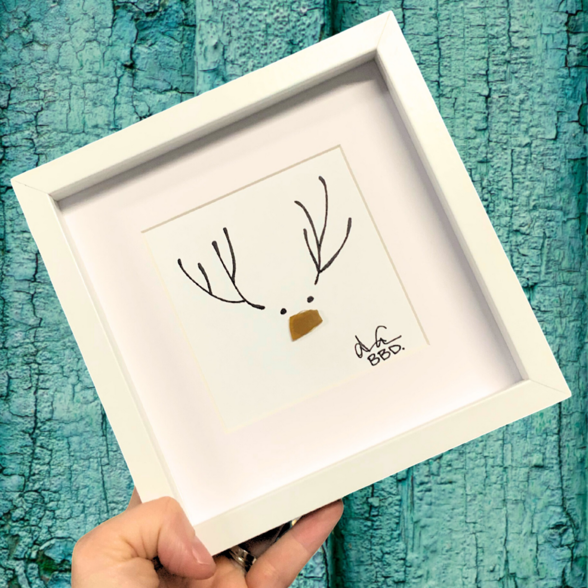 One Reindeer Sea Glass Art 6 in MINI 