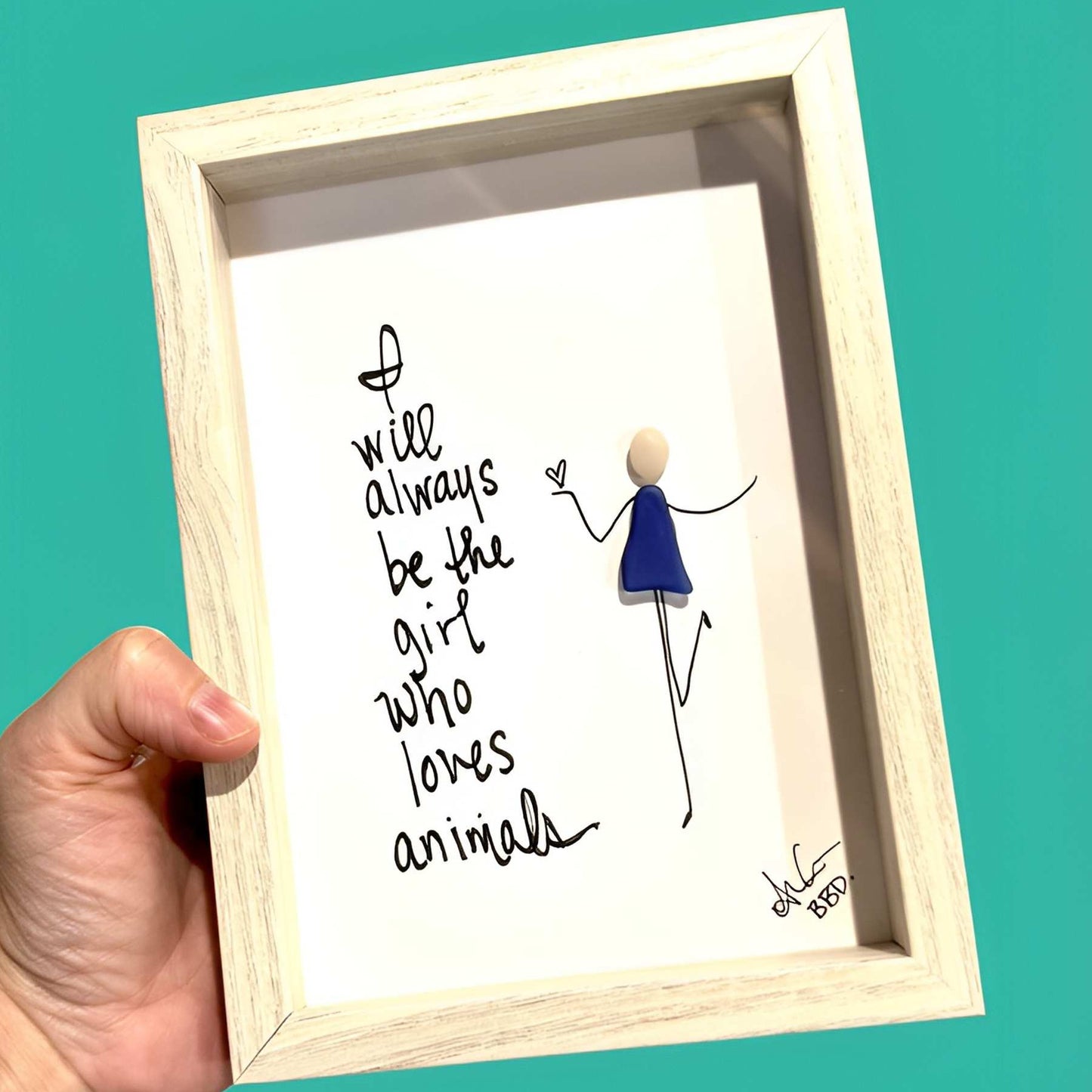 girl_who_loves_animals_5x7_handheld_whitewash_teal_square_upscale_CLOSE
