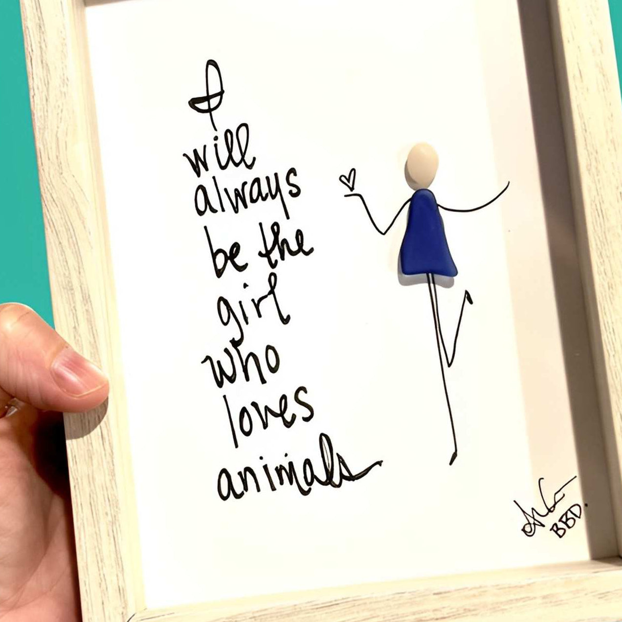 girl_who_loves_animals_5x7_handheld_whitewash_teal_square_upscale ZOOM 