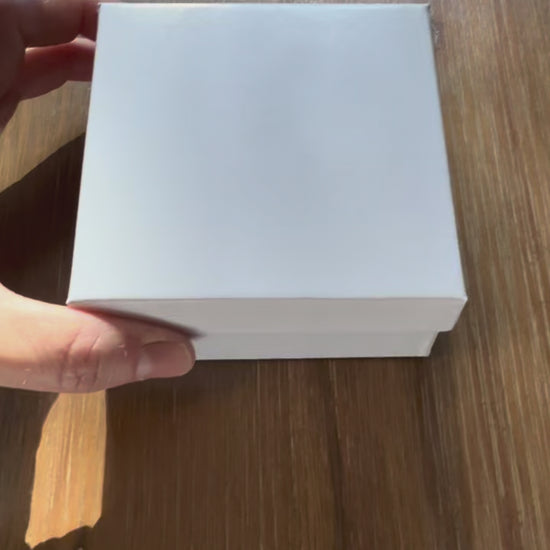 Video of Gift Box for Ceramic Ornament 