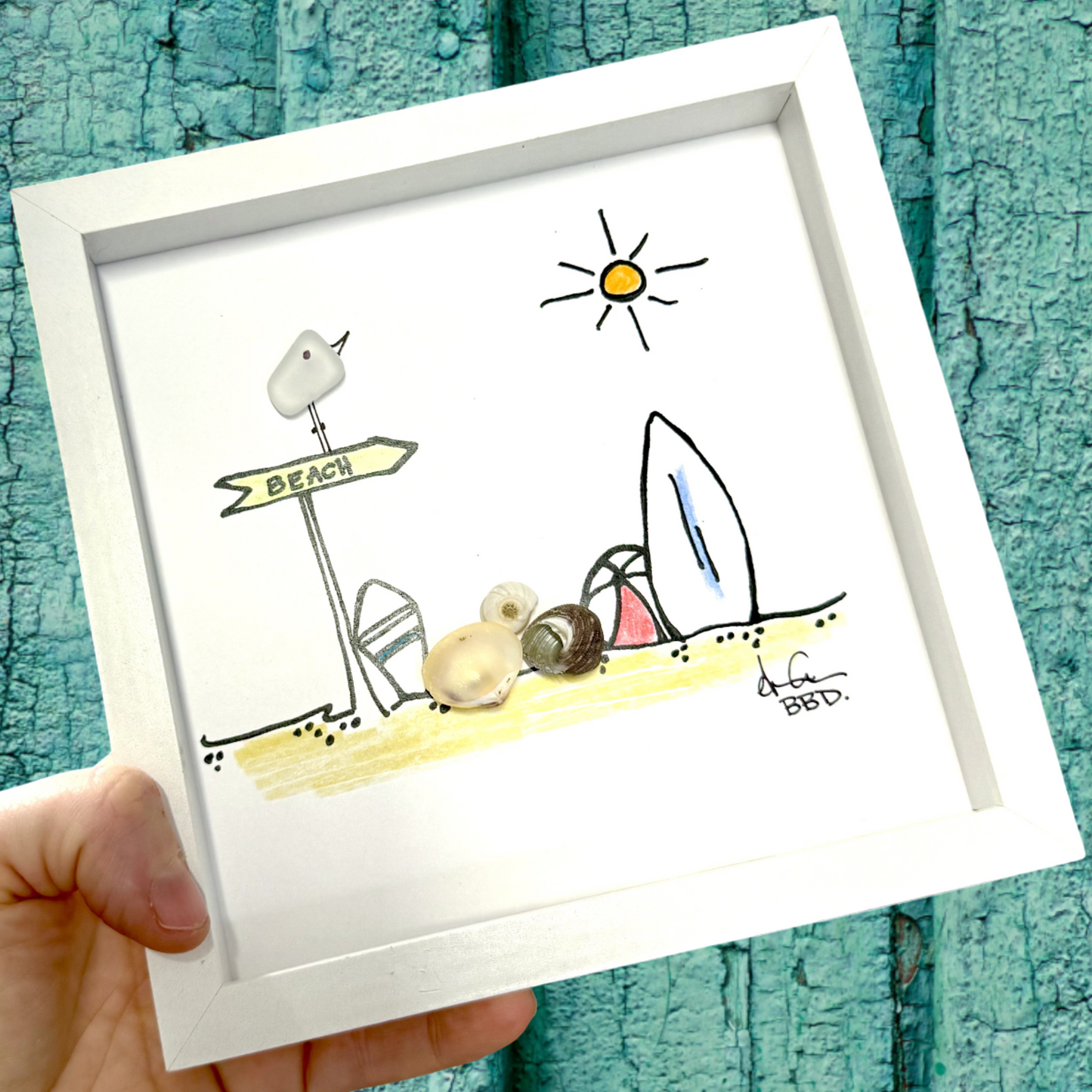 sign to the beach with color MINI sea glasss art 6in