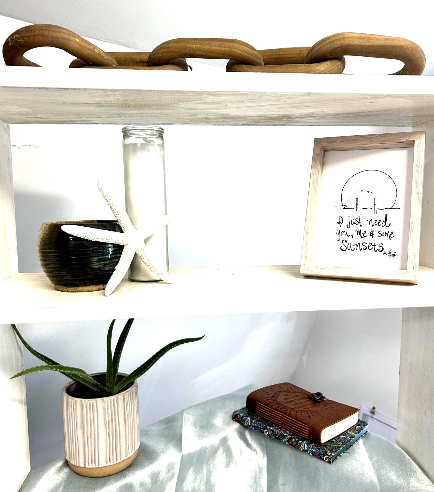 you_me_and_sunsets_5x7_whitewash_3_tier_shelf_bright_2
